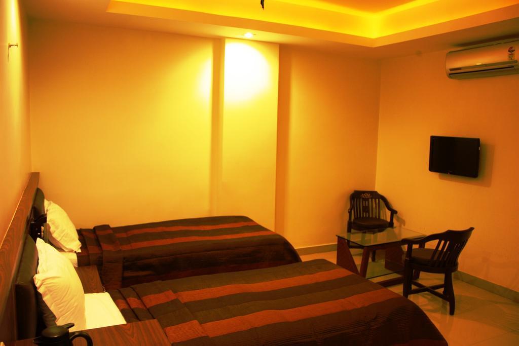 Hotel Avn Grand Ranchi Kamer foto