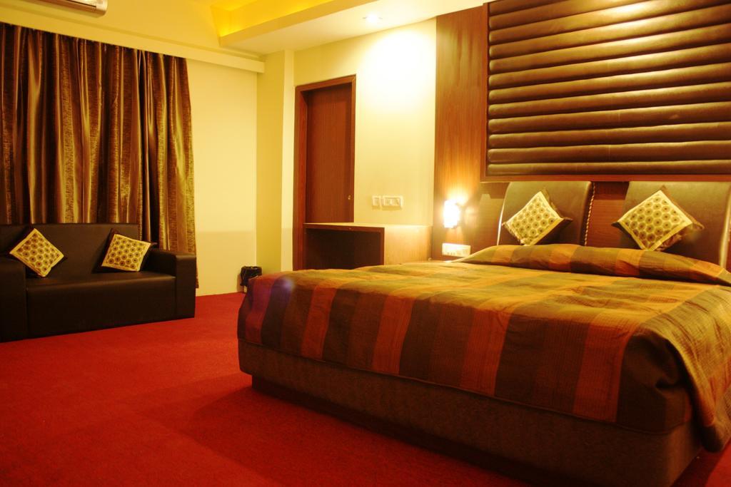 Hotel Avn Grand Ranchi Kamer foto