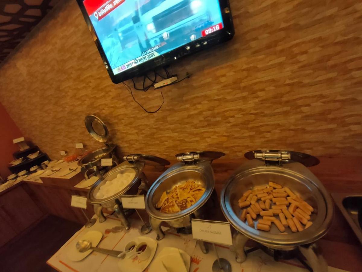 Hotel Avn Grand Ranchi Buitenkant foto